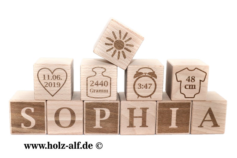 Buchstabenwürfel als Geschenk zur Taufe oder Geburt Bild 1