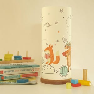 Lampada da comodino per bambini, lampada di carta giapponese con disegni di scarabocchi di animali, paralume per cameretta dei bambini, arredamento creativo per la camera dei bambini