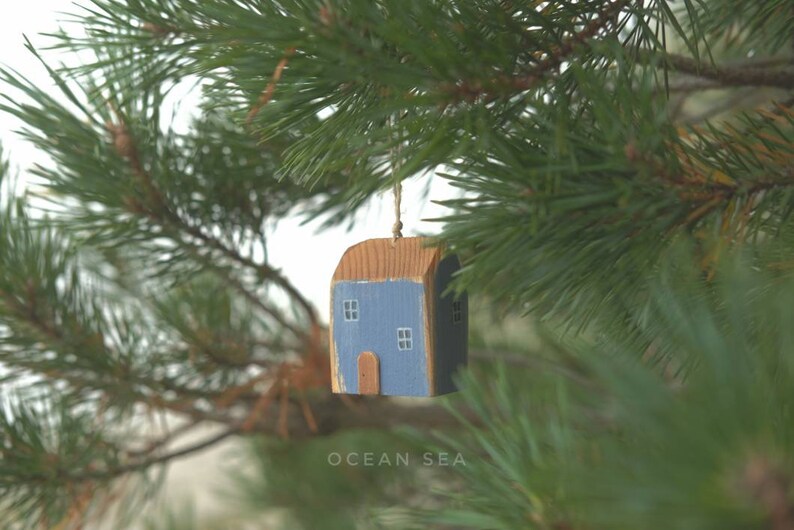 Christmas Tree Toy, Montessori Toy, Painted Wood Xmas Toy, Holiday Gift, Christmas Ornament, Xmas House Toy, Wooden Christmas Tree Decor image 3