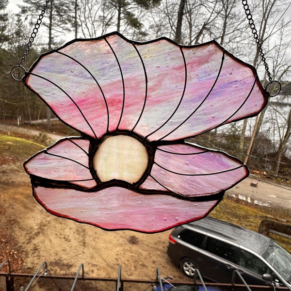 Stained Glass Oyster with Pearl