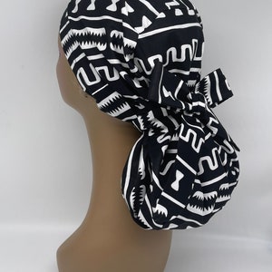 Adjustable Ankara PONY SCRUB CAP, black and white cotton fabric surgical scrub hat nursing caps and satin lining option for locs /Long Hair