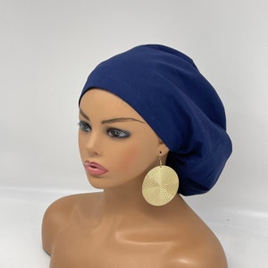 Gorro quirúrgico azul marino: gorro de enfermería estilo europeo con forro de satén.
