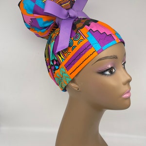 NICEROY HIGH BUN met satijn gevoerde scrubmuts, scrubmuts met paardenstaart, scrubmuts voor vrouwen, chirurgische pet, scrubmuts voor verpleegkundige, Ankara, Kente