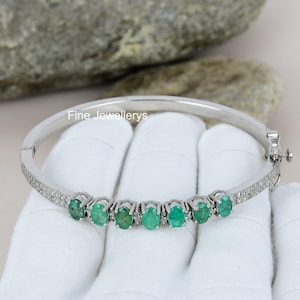 Natural Emerald Bracelet 925 Sterling Silver Fine Jewelry Emerald Gemstone Bangle Jewelry Pave Diamond Bangle Bracelet Wedding Gift For Her!