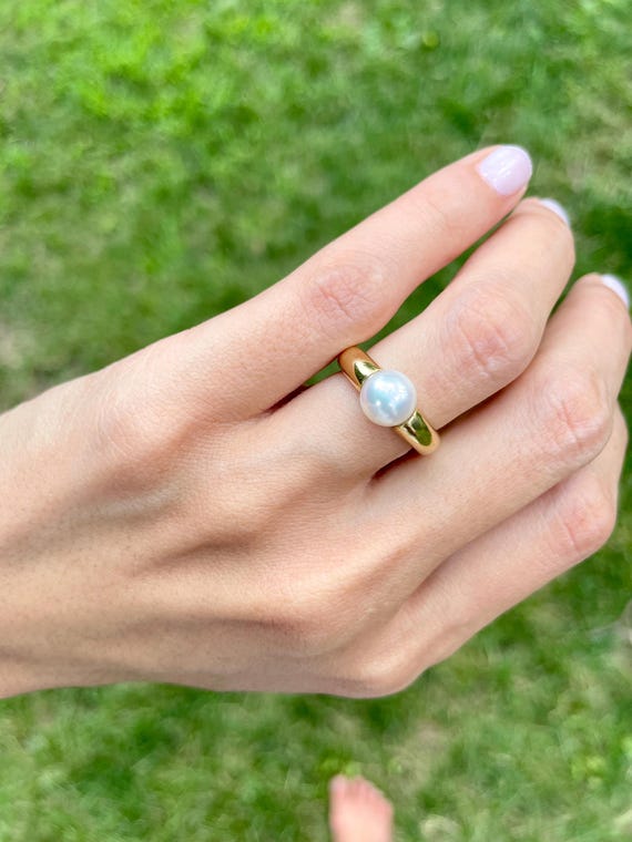 18k Gold Pearl Ring, Elegant Sophisticated Design… - image 1