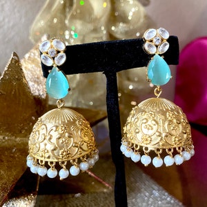 Traditional gold KundanJhumkas pearl hanging/Gold jhumkas/pastel earrings/Rajasthani Green/pink stone gold jhumkas/Jaipur earrings