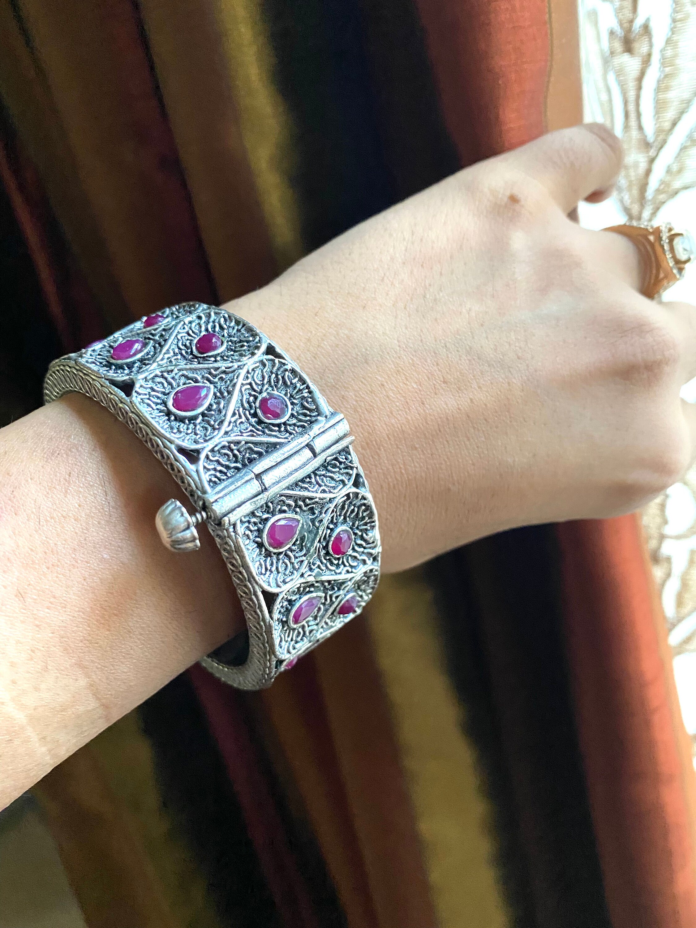 Buy LV Jewels Oxidised Antique Silver Kada at