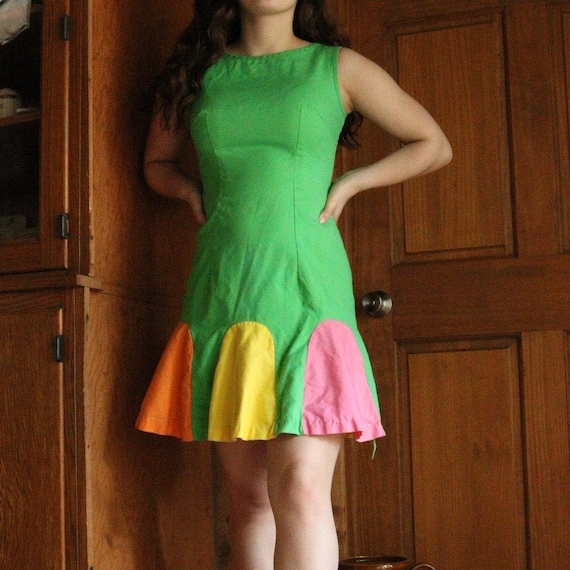 VTG 60s Twiggy Mod Flower Dress