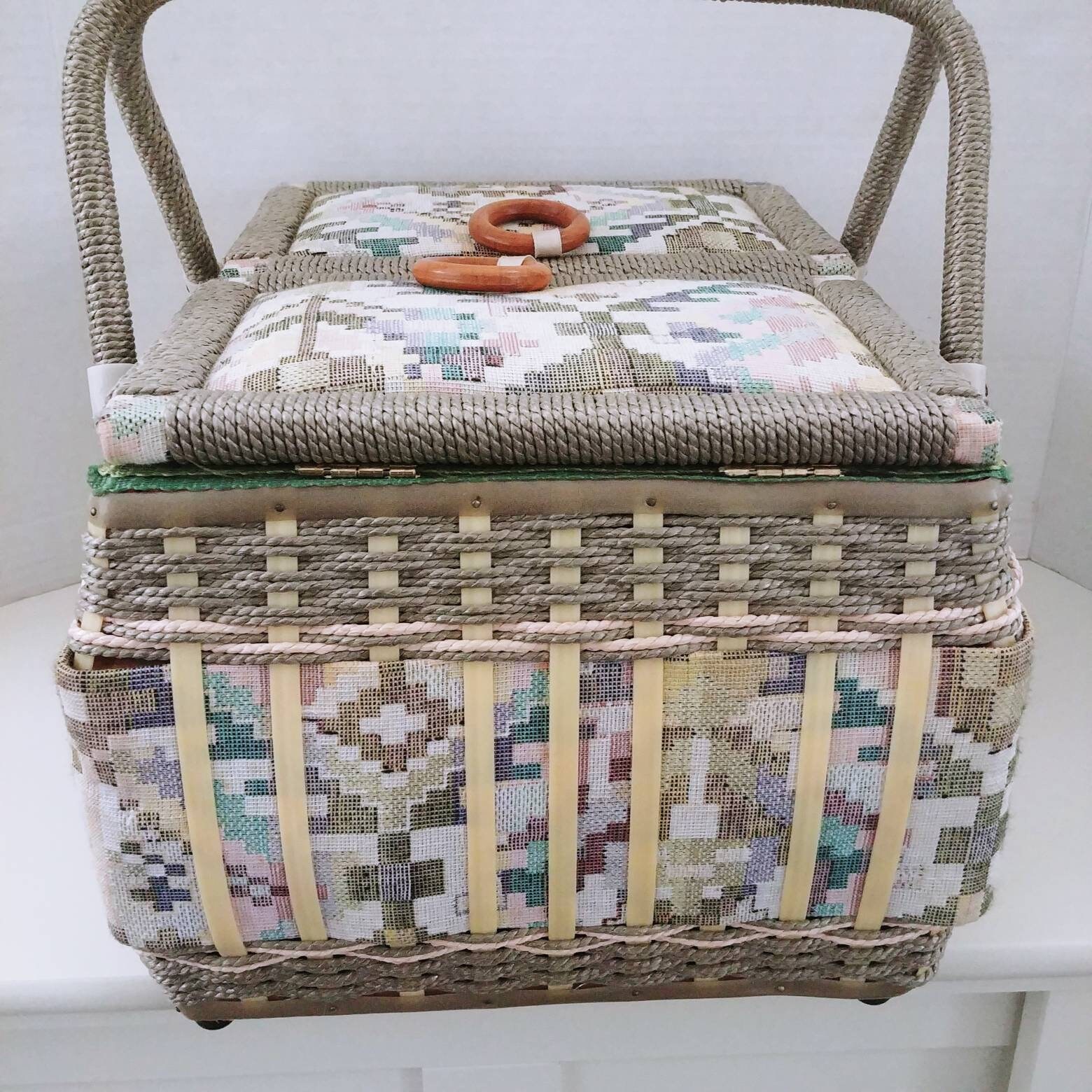 Vintage Wicker Rattan y tela coser caja cesta pecho verde | Etsy
