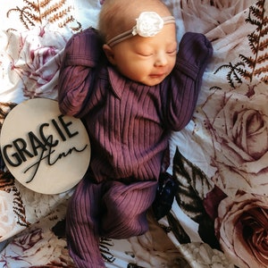 3D Baby Name Sign: 8&quot; Round Birth Announcement, Custom Nursery Decor