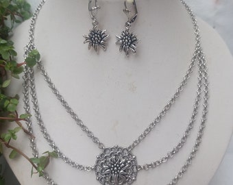 Wonderful traditional costume set 3-row necklace with filigree edelweiss antique silver traditional costume jewelry