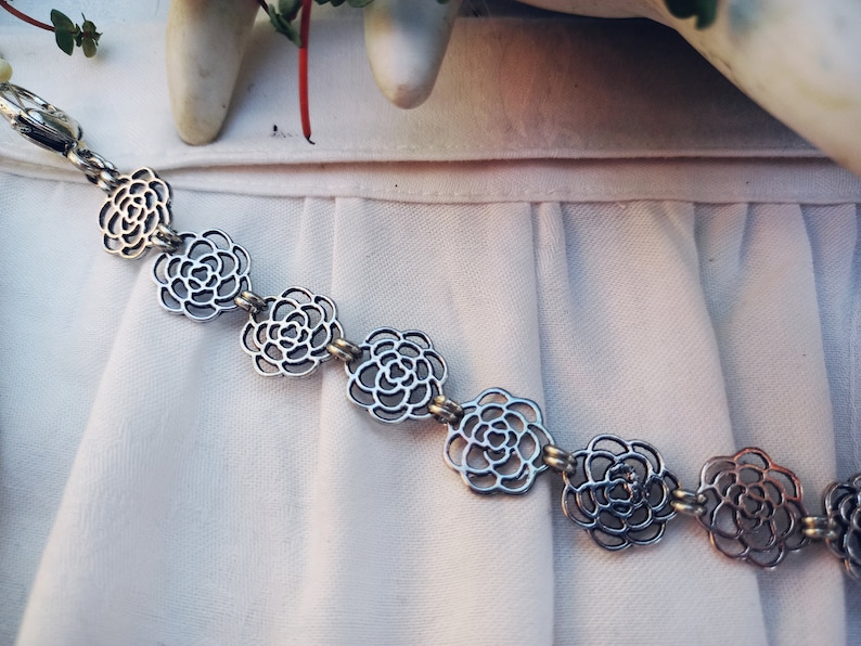 Fashionable apron chain for dirndl antique silver made of many filigree rose petals traditional costume jewelry image 1