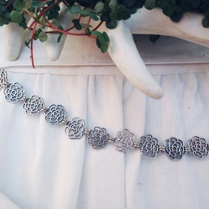 Fashionable apron chain for dirndl antique silver made of many filigree rose petals traditional costume jewelry image 2