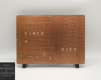 Reloj Word Clock diseño letras LED texto español decoración salón estilo industrial WordClock de StarkAllister color Negro