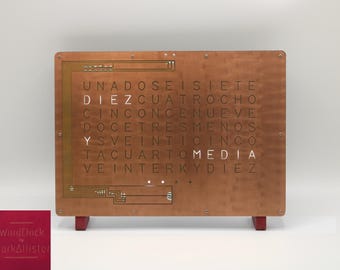 Word Clock diseño letras LED texto decoración española salón estilo industrial WordClock de StarkAllister color Rojo