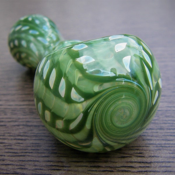 Green Glass Pipe Silver Fumed Small Pipe Chunky Colorful Smoking Bowl Peanut Pipe