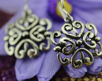 Handmade Contemporary Earrings in Sterling Silver, Filigree Crest