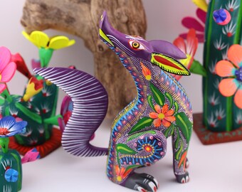 Koyote "Alebrije" Hand geschnitzt und bemalt von Oscar Carrillo