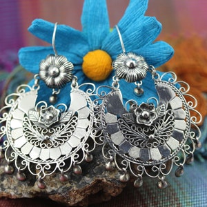 Handmade Filigree Earrings by Award Winning Artist Carlos Ortega