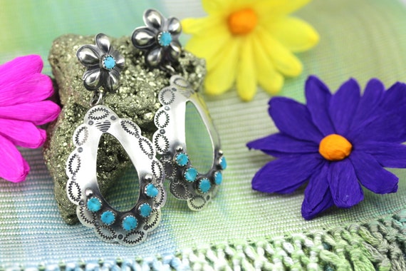 Remarkable Vintage Native American Navajo Sterling Silver Kw Yazzie Lapis Necklace Old Remarkable Vintage Native American Navajo Sterling Silver Kw Yazzie Lapis Necklace Old