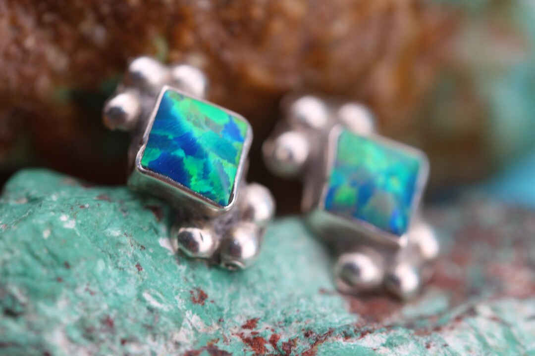 Native American Earrings Handmade by Zuni Pueblo Artist Fred