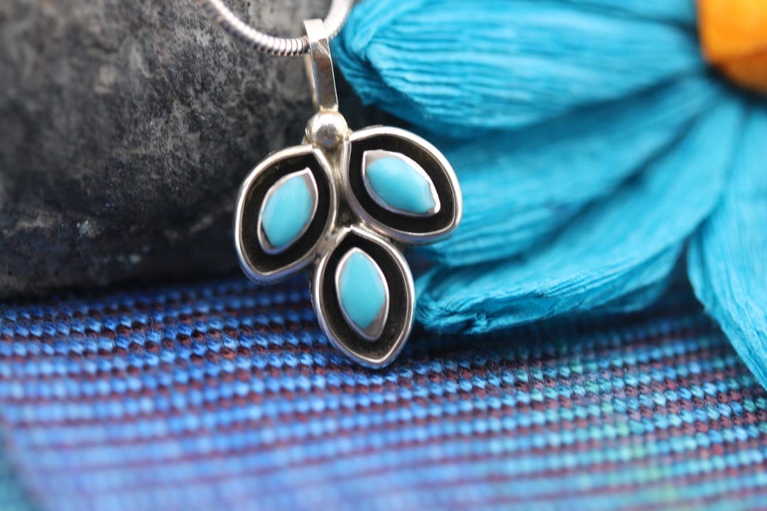 EOAです。Fred Cachini Zuni Vintage Native American ZUNI FRED CACHINI Diamond Turquoise