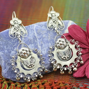 Handmade Filigree Earrings by Award Winning Artist Carlos Ortega