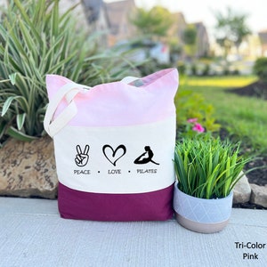 Pilates Canvas Bag, Peace Love  Pilates Bag, Pilates Bag for Women Gift, Pilates Teacher Gifts, Workout Pilates instructor Gift,Pilates Life