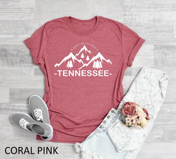Tennessee State Shirts, Tennessee State Map T-Shirt, Tennessee Travel Gifts, Tennessee Clothing, Tennessee Shirt, Tennessee Apparel