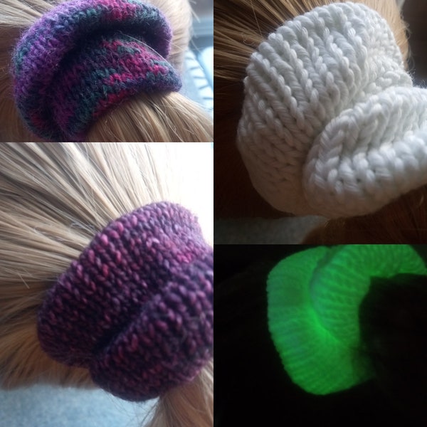 Knit Scrunchie