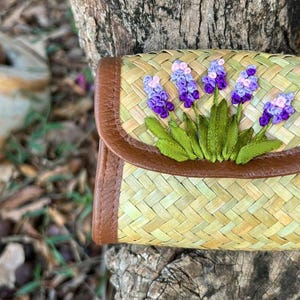 Cartera pequeña minimalista para mujer • Monedero bordado Regalo de graduación Regalos personalizados para ella Arte de cinta