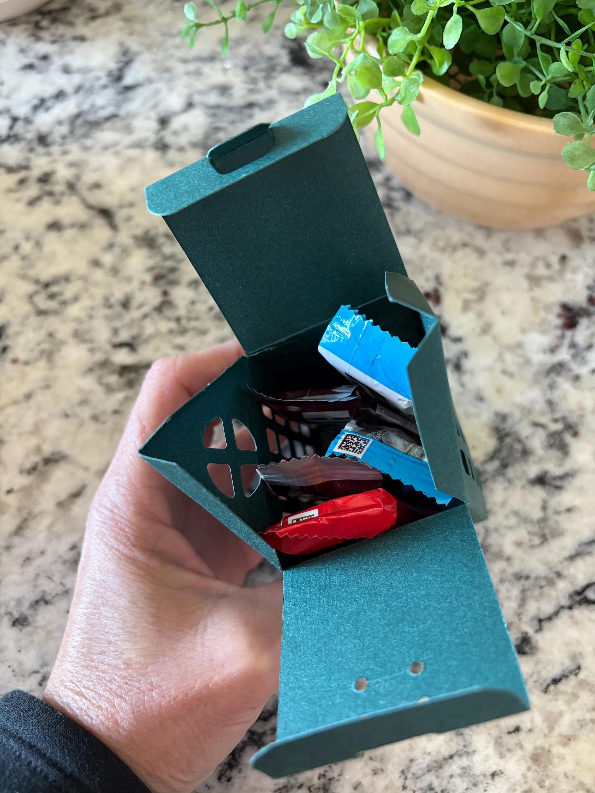 Mini House Gift Box: Holiday Favor Box With Ribbon & Optional Tag - Etsy