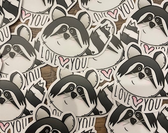 Linda pegatina de vinilo Racoon Love