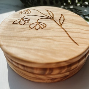 Wildflower Coaster Set Set of 4 Wooden Coasters Olive Wood Wood Grain Floral image 9