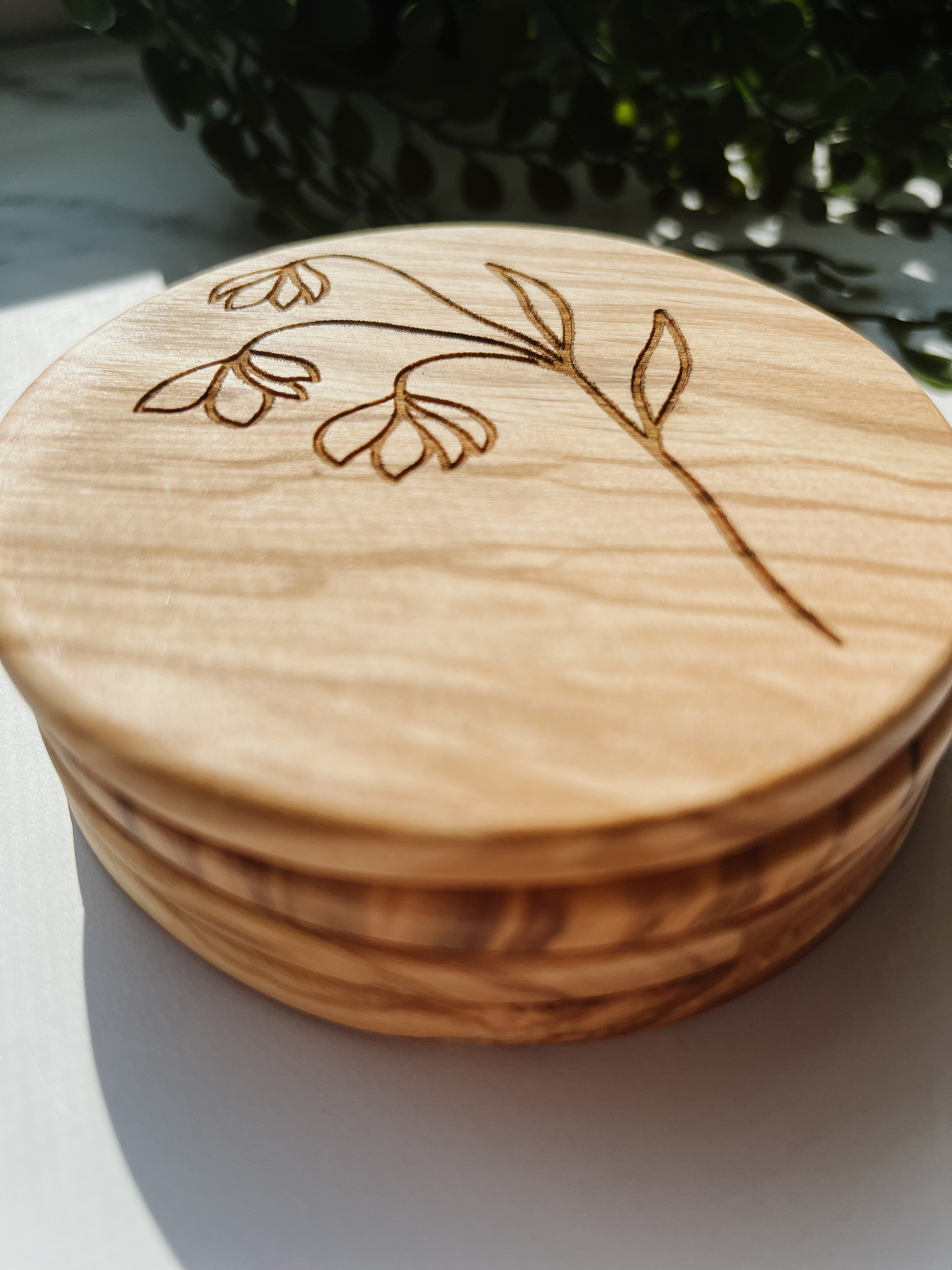 Wildflower Coaster Set Set of 4 Wooden Coasters Olive Wood Wood Grain  Floral 