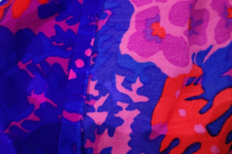 Vintage Retro Very Bright Colourful Flower Pattern Elastic Puff Sleeve Dress