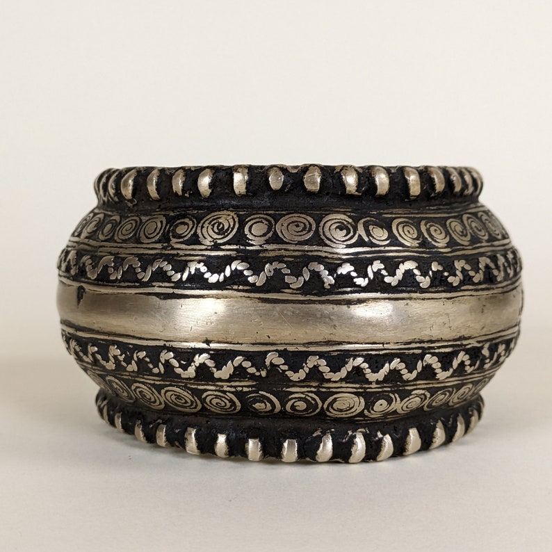 Heavy Old African Decorative Slave Currency Bracelet image 6