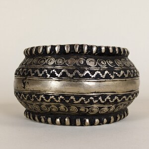 Heavy Old African Decorative Slave Currency Bracelet image 8