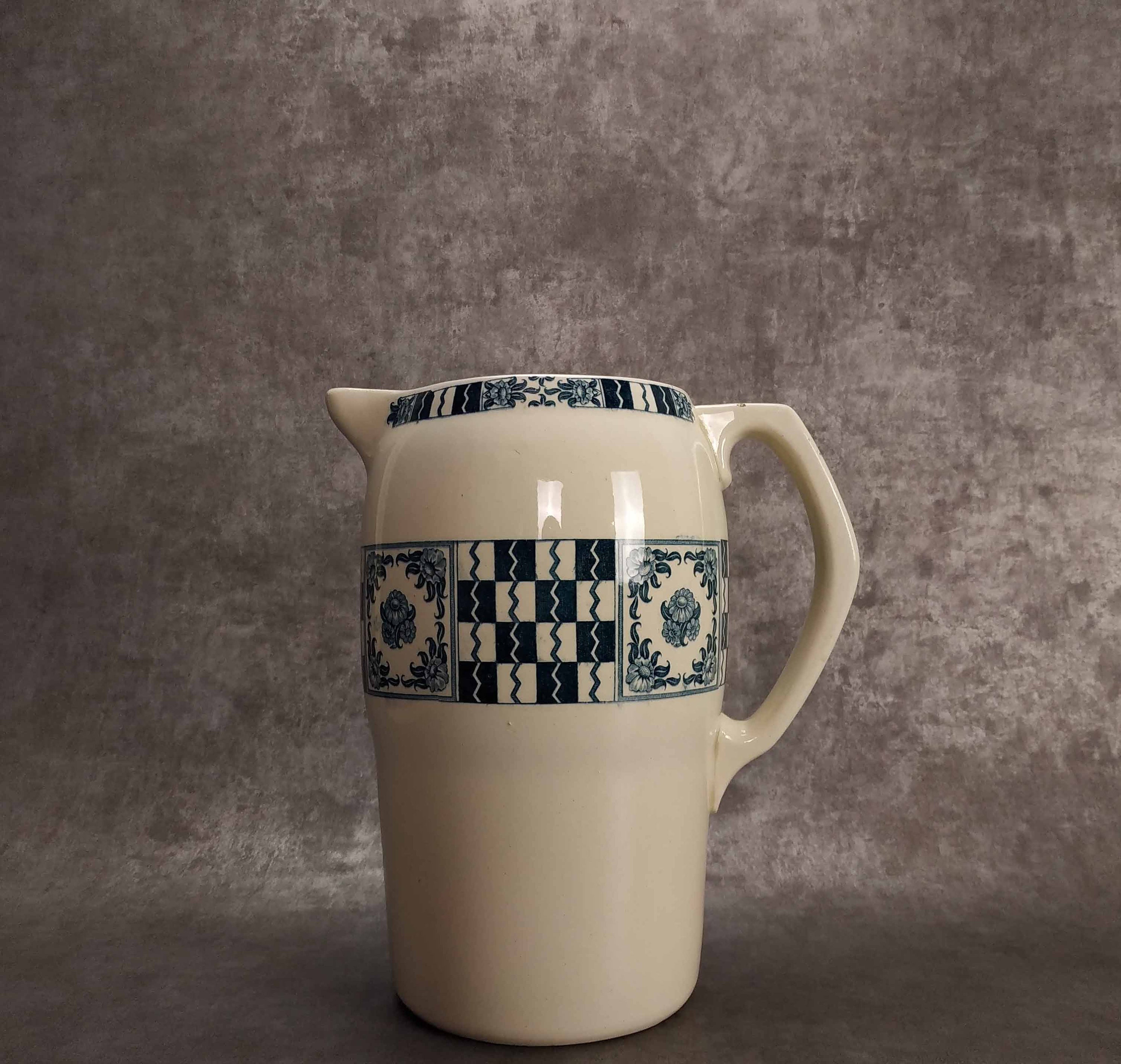 Pichet Français Fer Antique, Grande Cruche Bleue de Poterie Transferware, Antique d'eau en Céramique