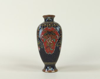 Vase japonais ancien en cloisonné représentant un papillon et un oiseau phénix, petit vase oriental en laiton moucheté d'or noir et rouge, décor asiatique ancien