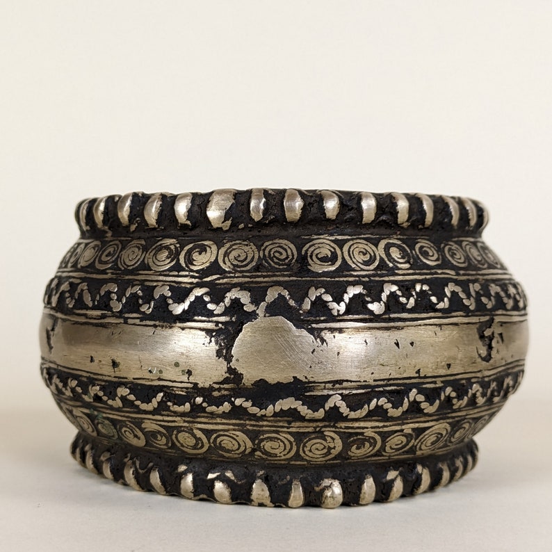 Heavy Old African Decorative Slave Currency Bracelet image 7