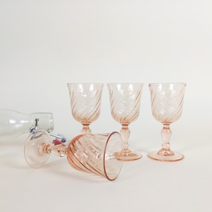 Set Of 4 Vintage French Pink Swirl Liquor Shooter Shot Glasses, Home Bar Glasses