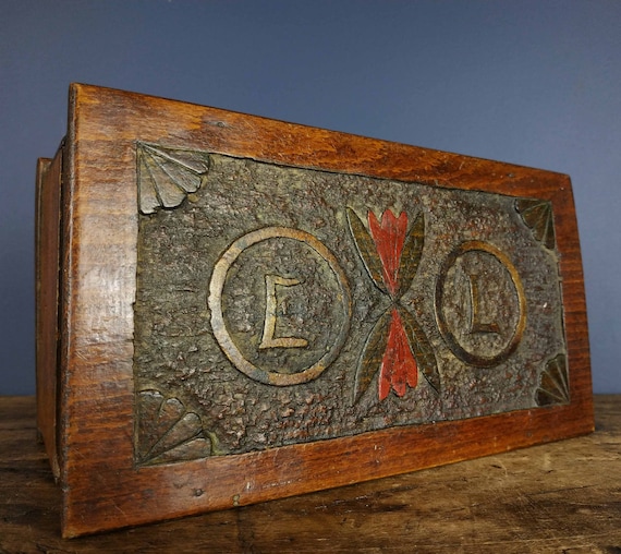 antique wooden tobacco box Wood & Metal Antique Tiv Wooden Tobacco Box Necklace Approx Antique Wooden Cigarette Box Silver