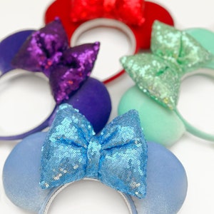 Monochromatic Mouse Ears