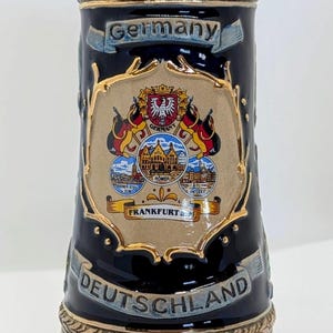 German Beer Stein Frankfurt Design – Made in Germany Oktoberfest Stein