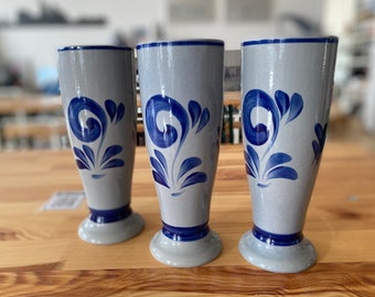Jarra de cerveza de trigo - Jarra de cerveza de trigo hecha de gres