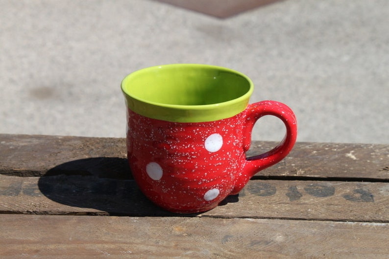 Tee und Kaffeebecher Erdbeere Bild 1