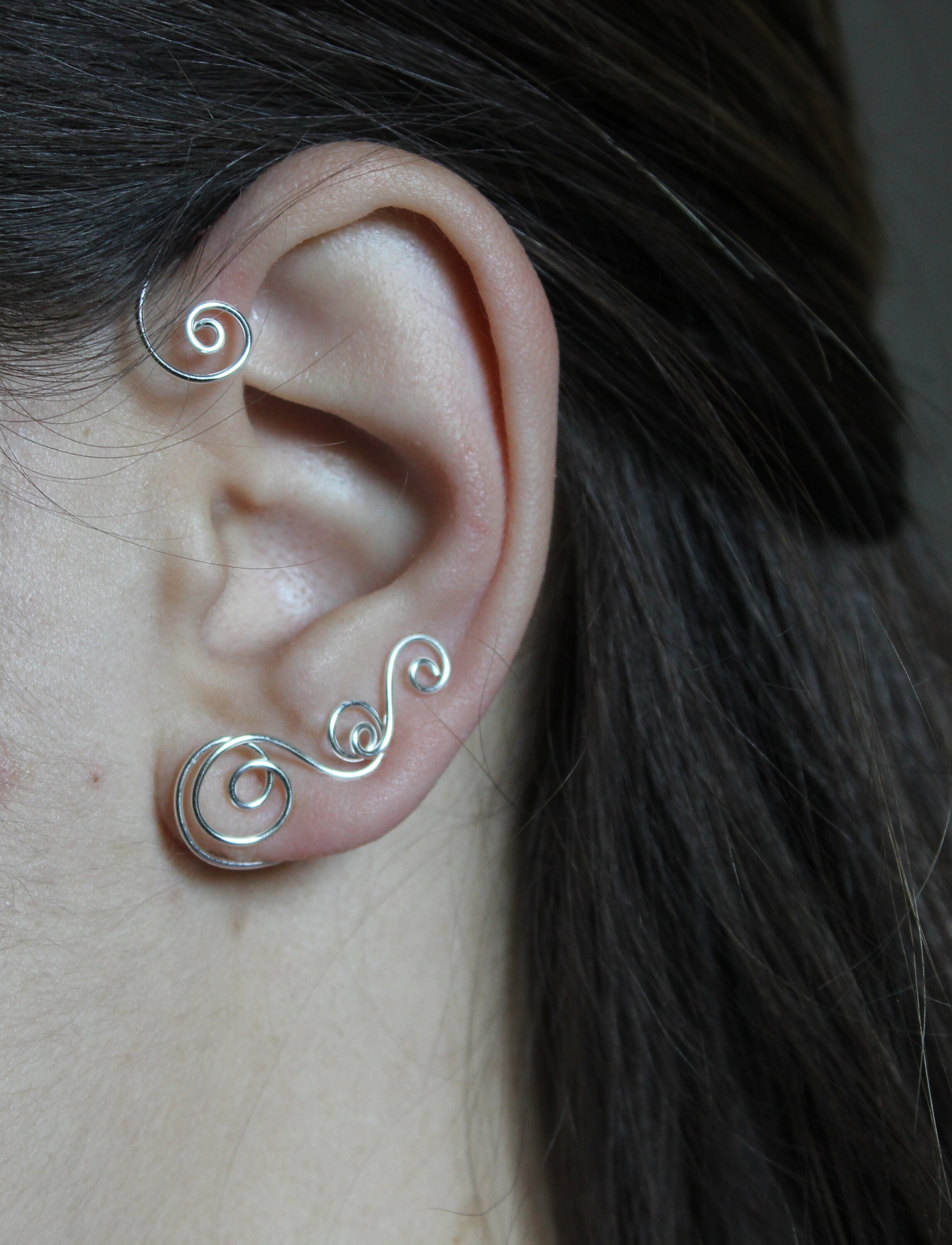 Grano En El Piercing De La Oreja