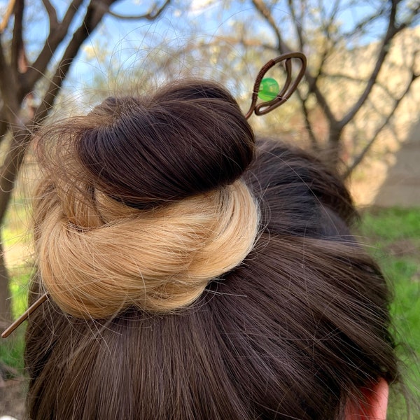 Copper  hairpin, bun, hair clip Wire-wrapped hair stick Halloween hair stick Rustic copper hairstyles Metal hair fork hammered hairpin