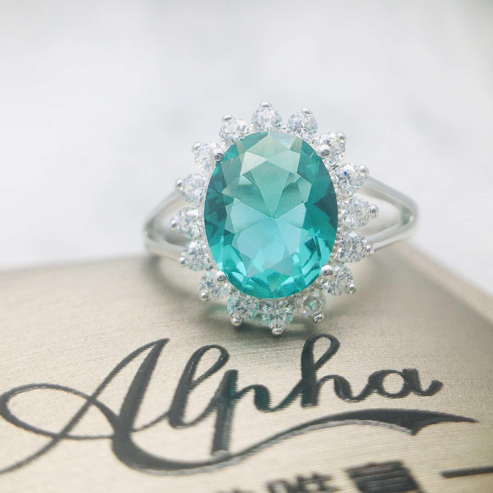 Mint Green Ring / Solid White Gold Mint Gren Gemstone Ring / Etsy